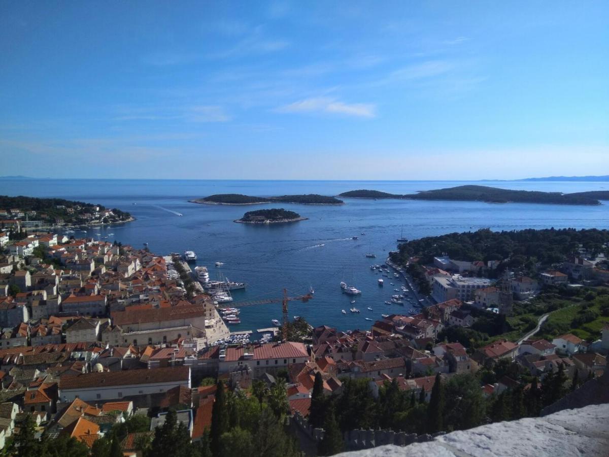 Apartmani Marinka Viskovic Hvar Town Buitenkant foto