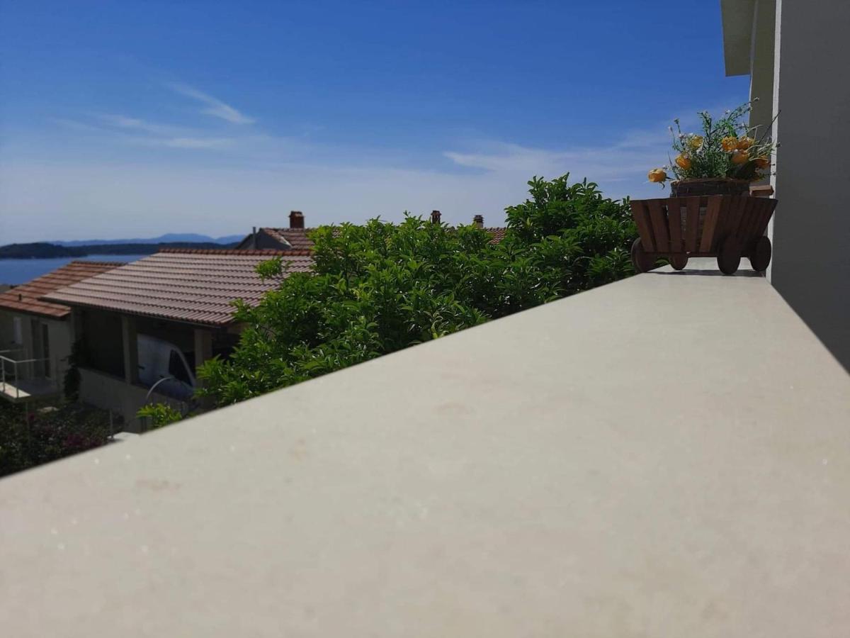 Apartmani Marinka Viskovic Hvar Town Buitenkant foto