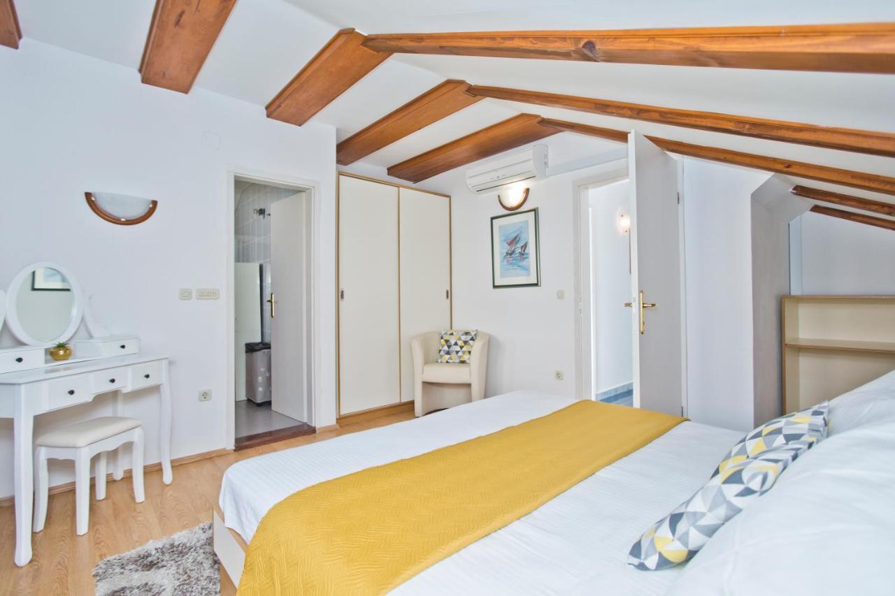 Apartmani Marinka Viskovic Hvar Town Buitenkant foto